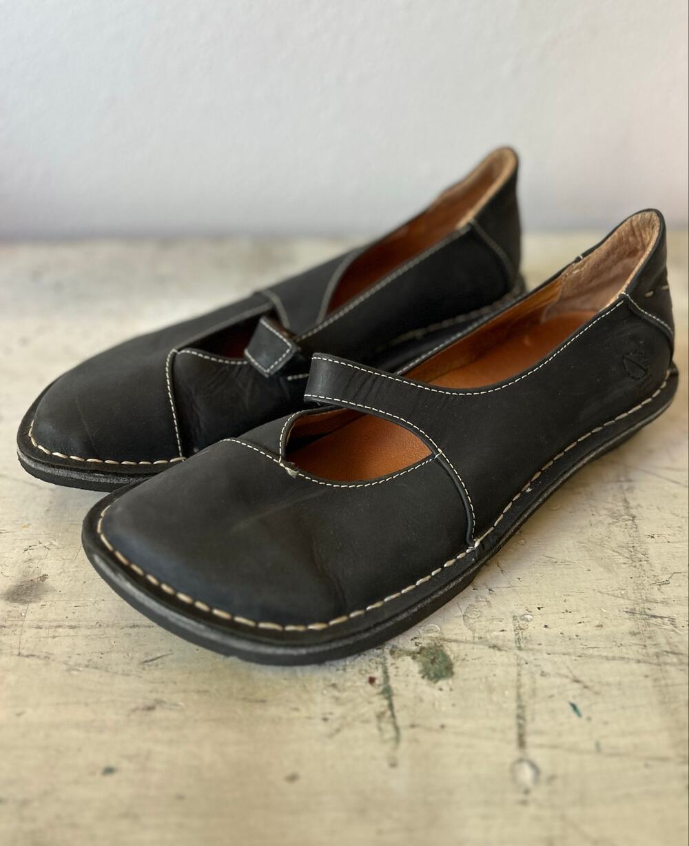 Sergio Tomani Leather Mary Jane Flats Black Boho Artsy Comfort cottage indie 8
